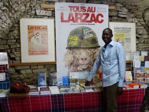 Communication de Massa Koné, Secrétaire Génaral UACDDDD au Larzac lors du 10è anniversaire des Amis de la Confédération Paysanne (France)